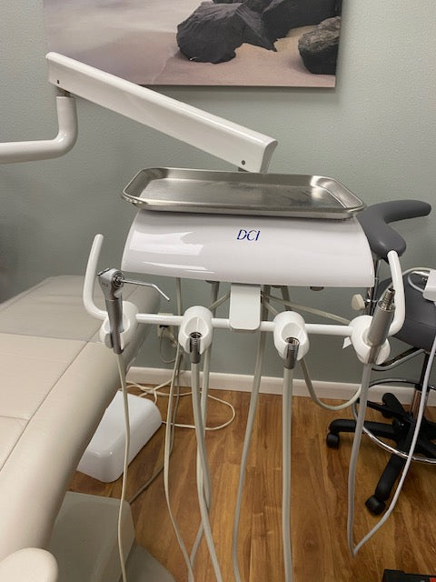 Adec 1021 Dental Chair with NEW DCI delivery system