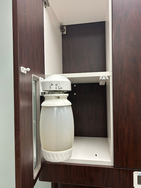 Adec 12:00 rear treatment cabinet, Model 5580 with many extras (3 available)