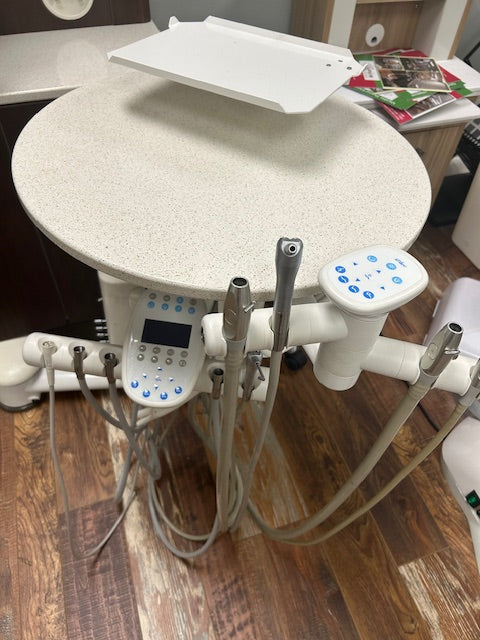 Adec 12:00 rear treatment cabinet, Model 5580 with many extras (3 available)