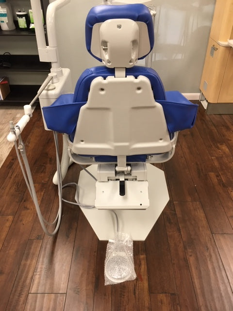 Adec 1005 Priority Dental Chair